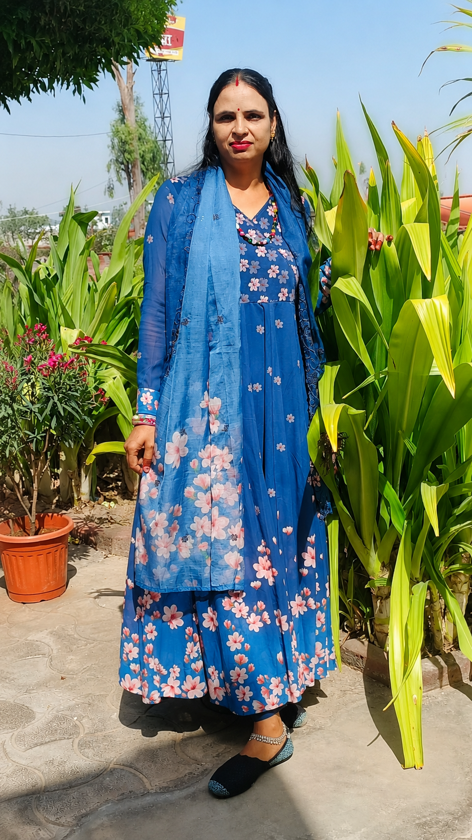 Nirmala Sonkariya, independent Herbalife wellness coach